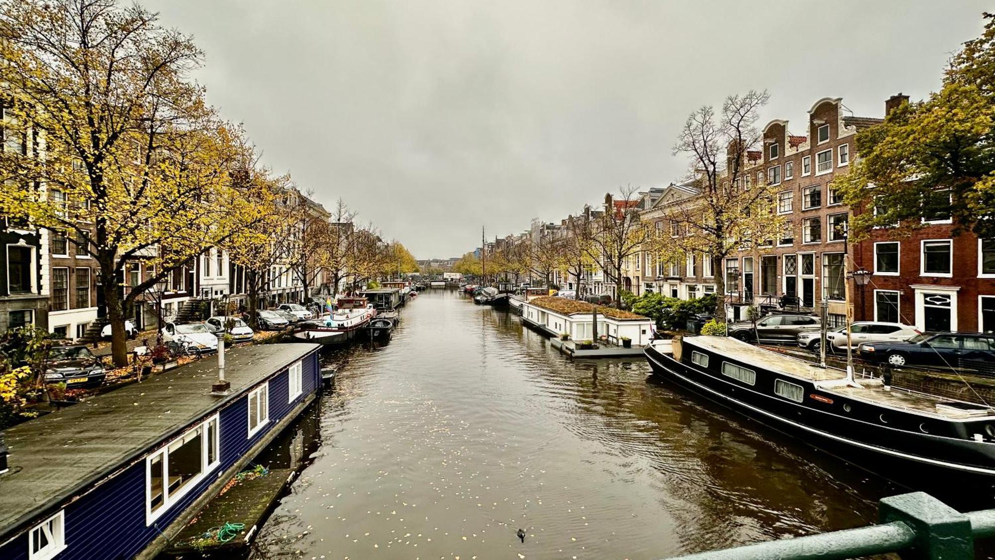 Amsterdam Canal Suites Exterior photo